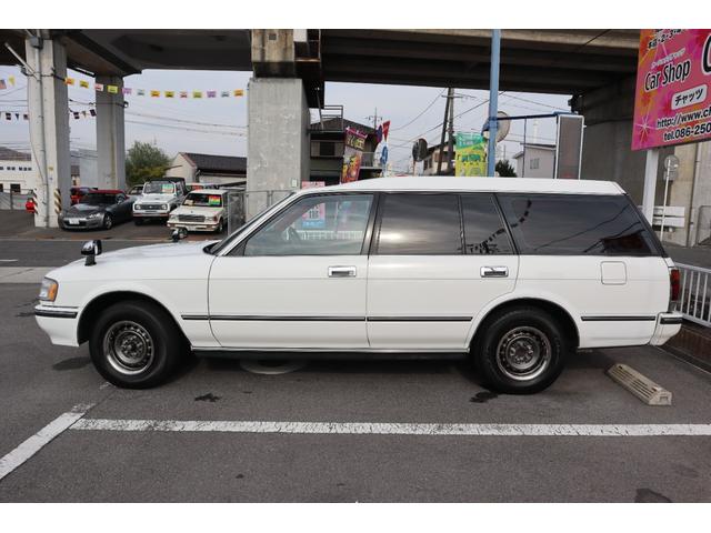 クラウンステーションワゴン スーパーデラックス　１Ｇエンジン　ベンチシート　コラム４ＭＴ　８人乗り　３列シート　ポータブルナビ　外品オーディオ　外品１４インチＡＷ　外品ショック　ＥＴＣ　キーレス　タイミングベルト交換済み　エアコン　ＰＳ　ＰＷ（5枚目）