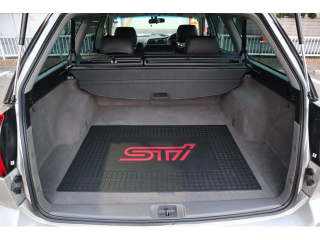 レガシィツーリングワゴン GT-B E-tune 5MT ツインターボ フルタイム4WD Sスポ 外品18AW 外品マフラー ビルシュタインショック ベルト済 メモリーナビ フルセグ CD・DVD再生 Bluetooth 半黒革 ETC MOMOステ(11枚目)