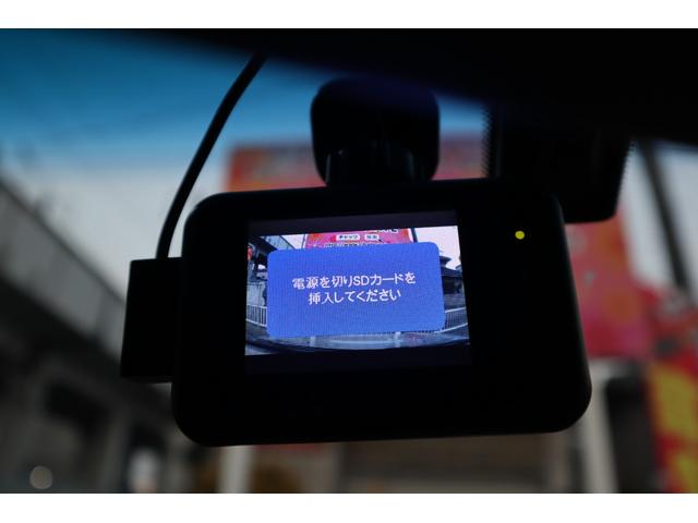 レガシィツーリングワゴン GT-B E-tune 5MT ツインターボ フルタイム4WD Sスポ 外品18AW 外品マフラー ビルシュタインショック ベルト済 メモリーナビ フルセグ CD・DVD再生 Bluetooth 半黒革 ETC MOMOステ(18枚目)