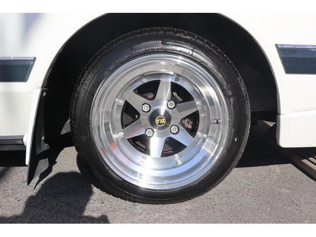 ソアラ ２．０ＧＴ　実走行５２０００ｋｍ　載せ替え５ＭＴ（動力伝達装置公認済）　エアロ　１４インチ復刻ロンシャン８Ｊアルミ　Ｆワンオフ車高調　昭和ＧＰマフラー　外品ハンドル　オートエアコン　ＰＳ　ＰＷ　車検Ｒ９．６まで（20枚目）