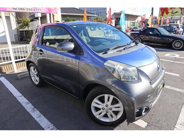 iQ 130G レザーパッケージ・グランブルー KENWOODナビ DVD Bluetooth フルセグTV ハーフレザーシート ドラレコ フォグライト 純正マフラー ESC AUTOエアコン 純16インチAW オートライト キーレス Tチェーン式(3枚目)