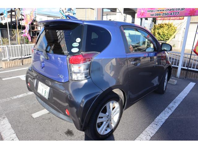 iQ 130G レザーパッケージ・グランブルー KENWOODナビ DVD Bluetooth フルセグTV ハーフレザーシート ドラレコ フォグライト 純正マフラー ESC AUTOエアコン 純16インチAW オートライト キーレス Tチェーン式(7枚目)