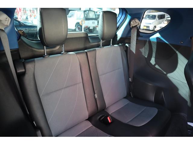 iQ 130G レザーパッケージ・グランブルー KENWOODナビ DVD Bluetooth フルセグTV ハーフレザーシート ドラレコ フォグライト 純正マフラー ESC AUTOエアコン 純16インチAW オートライト キーレス Tチェーン式(10枚目)