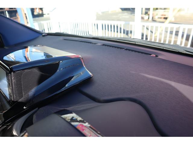 iQ 130G レザーパッケージ・グランブルー KENWOODナビ DVD Bluetooth フルセグTV ハーフレザーシート ドラレコ フォグライト 純正マフラー ESC AUTOエアコン 純16インチAW オートライト キーレス Tチェーン式(24枚目)