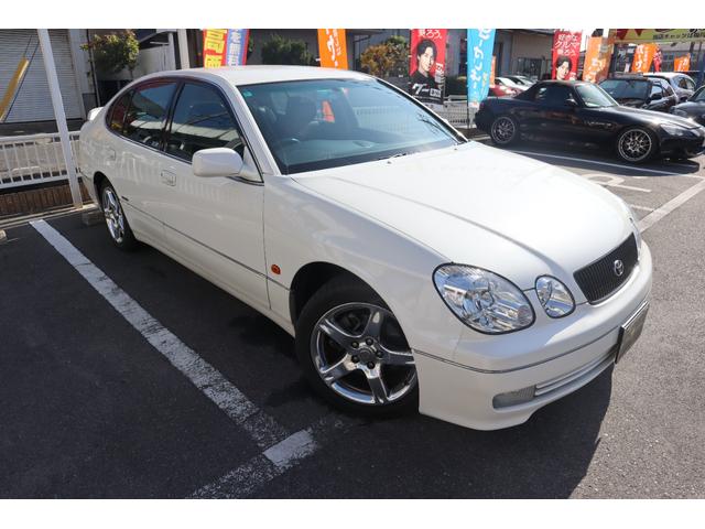 アリスト Ｖ３００ベルテックスエディション　ワンオーナー　実走行６５０００ｋｍ　ツインターボ　外品ロックフォードフォズゲートスピーカー・ウーファー　純正アルミ　クルコン　キーレス　パワーシート　ＣＤ再生　エアコン　オートライト　フォグライト（3枚目）