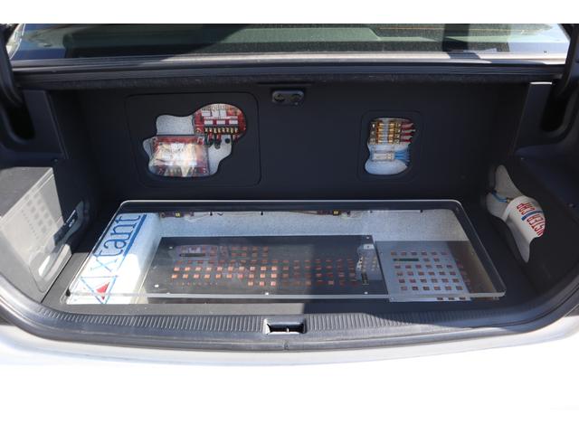 アリスト Ｖ３００ベルテックスエディション　ワンオーナー　実走行６５０００ｋｍ　ツインターボ　外品ロックフォードフォズゲートスピーカー・ウーファー　純正アルミ　クルコン　キーレス　パワーシート　ＣＤ再生　エアコン　オートライト　フォグライト（10枚目）