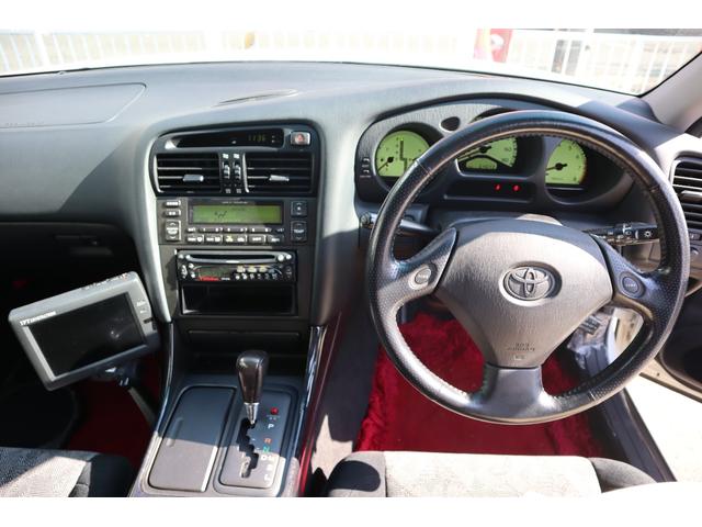 アリスト Ｖ３００ベルテックスエディション　ワンオーナー　実走行６５０００ｋｍ　ツインターボ　外品ロックフォードフォズゲートスピーカー・ウーファー　純正アルミ　クルコン　キーレス　パワーシート　ＣＤ再生　エアコン　オートライト　フォグライト（15枚目）