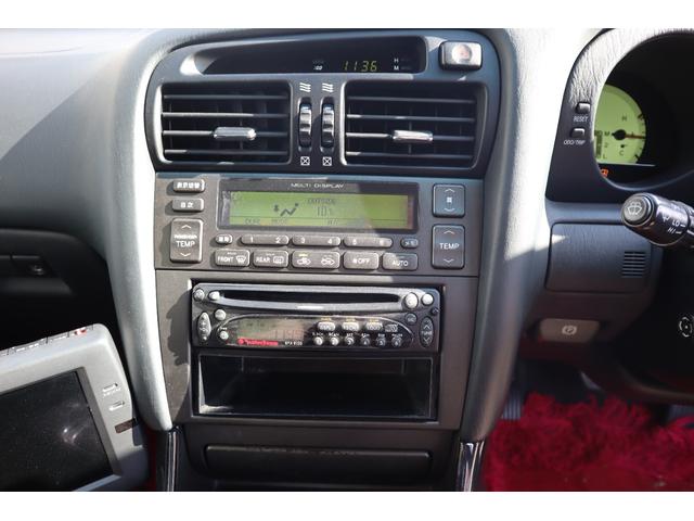 アリスト Ｖ３００ベルテックスエディション　ワンオーナー　実走行６５０００ｋｍ　ツインターボ　外品ロックフォードフォズゲートスピーカー・ウーファー　純正アルミ　クルコン　キーレス　パワーシート　ＣＤ再生　エアコン　オートライト　フォグライト（17枚目）