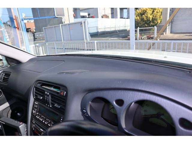 アリスト Ｖ３００ベルテックスエディション　ワンオーナー　実走行６５０００ｋｍ　ツインターボ　外品ロックフォードフォズゲートスピーカー・ウーファー　純正アルミ　クルコン　キーレス　パワーシート　ＣＤ再生　エアコン　オートライト　フォグライト（32枚目）