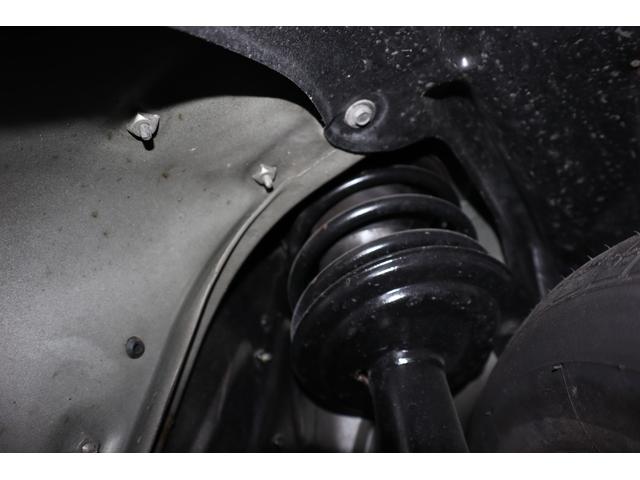 ���X�ł͐����ɁA�O�������H��ɓ_���E�������o���Ă��܂��B�n��ōł��M���ł���d�����ł��鏊�ł��I�X�Ɍ����Ȃ鑖�s�e�X�g�I���S�E���S���e�[�}�ɔ[�Ԃ�����܂ŋC�����悭���^�т��܂��I���X�ɂ��C����������