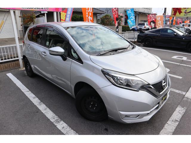 ノート Ｘ　ＤＩＧ－Ｓ　スーパーチャージャー　ディスプレイオーディオ　Ｂｌｕｅｔｏｏｔｈ　ドラレコ　Ｂカメラ　ＥＴＣ　衝突軽減ブレーキ　アイドリングストップ　レーンキーピング　フル装備　エアバック　タイミングチェーン式（3枚目）