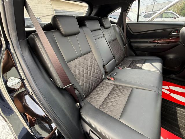 ハリアー プレミアム　／自社下取直売車／電動開閉サンルーフ／禁煙ワンオーナー車／衝突被害軽減ブレーキ／電動リアゲート／レザー調シート／電動シート／ナビＴＶ／バックカメラ／Ｂｌｕｅｔｏｏｔｈ／ＥＴＣ／非降雪エリアワンオーナー（14枚目）