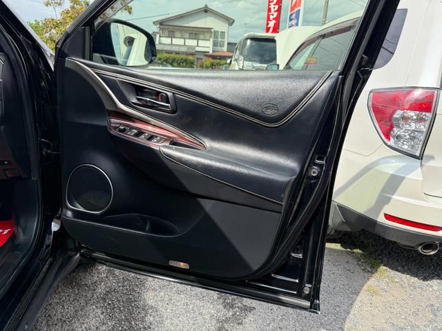 ハリアー プレミアム　／自社下取直売車／電動開閉サンルーフ／禁煙ワンオーナー車／衝突被害軽減ブレーキ／電動リアゲート／レザー調シート／電動シート／ナビＴＶ／バックカメラ／Ｂｌｕｅｔｏｏｔｈ／ＥＴＣ／非降雪エリアワンオーナー（52枚目）