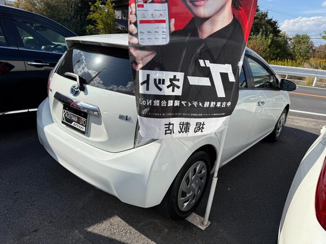 アクア Sスタイルブラック /トヨタセーフティセンス/9インチナビTV//バックカメラ/プッシュスタート/スマートキー/LEDヘッドライト/(4枚目)