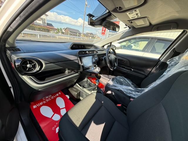 アクア Sスタイルブラック /トヨタセーフティセンス/9インチナビTV//バックカメラ/プッシュスタート/スマートキー/LEDヘッドライト/(7枚目)