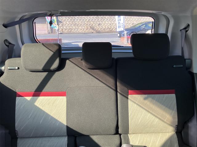 パッソ モーダ　Ｇパッケージ　バックカメラ　ナビ　ＴＶ　クリアランスソナー　衝突被害軽減システム　アルミホイール　ＬＥＤヘッドランプ　スマートキー　電動格納ミラー　ＣＶＴ　盗難防止システム　衝突安全ボディ　記録簿　ＡＢＳ　ＥＳＣ（40枚目）