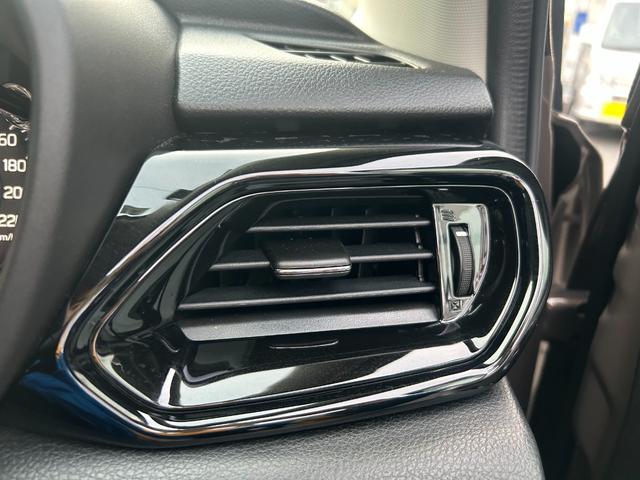 フロンクス ベースグレード（2枚目）