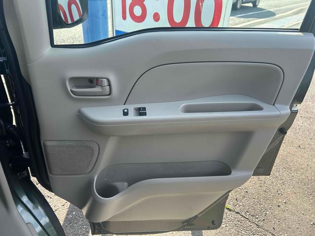 エブリイ ＰＡリミテッド　軽バン　ＭＴ　ＥＴＣ　両側スライドドア　キーレスエントリー　ＥＳＣ　エアコン　パワーウィンドウ　運転席エアバッグ（22枚目）