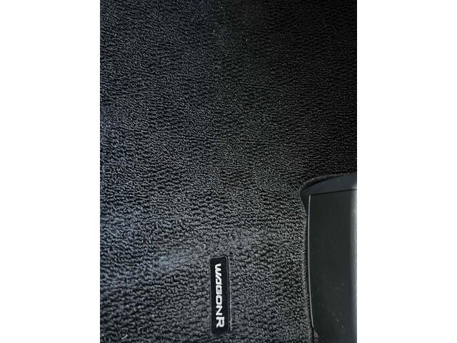 ワゴンＲ ＦＸリミテッド　ＥＴＣ　ナビ　ＴＶ　スマートキー　アイドリングストップ　電動格納ミラー　ベンチシート　ＣＶＴ　盗難防止システム　ＡＢＳ　ＣＤ　ＵＳＢ　アルミホイール　衝突安全ボディ　エアコン　パワーステアリング（24枚目）