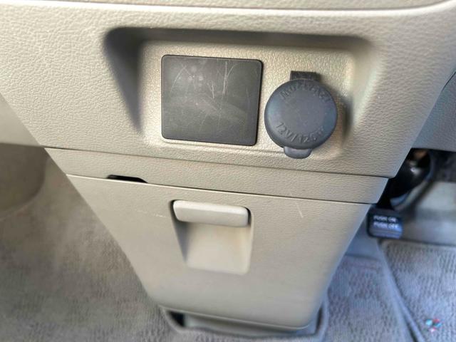 スペーシア 両側電動スライドドア スマートキー アイドリングストップ 電動格納ミラー ベンチシート CVT CD USB エアコン パワーウィンドウ(27枚目)