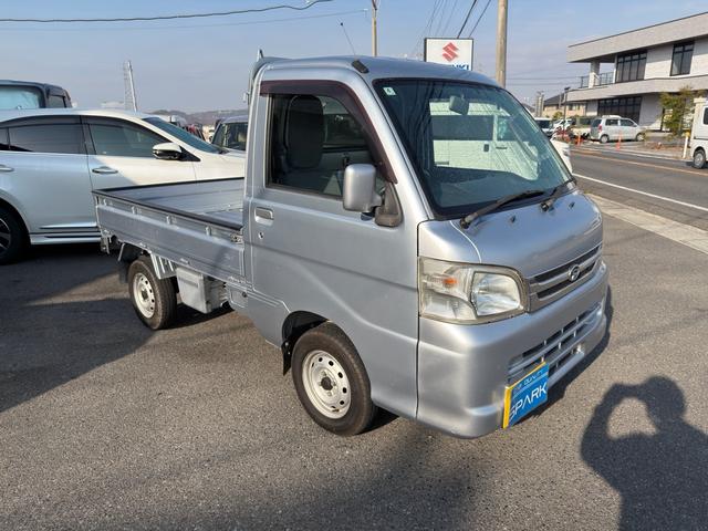ハイゼットトラック エクストラＶＳ　４ＷＤ　キーレス　スペアキー　ワンオーナー５速ミッションパートタイム４ＷＤ　パワーウインドウ　ＥＴＣ（4枚目）