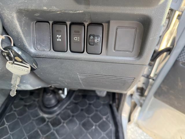 ハイゼットトラック エクストラＶＳ　４ＷＤ　キーレス　スペアキー　ワンオーナー５速ミッションパートタイム４ＷＤ　パワーウインドウ　ＥＴＣ（15枚目）