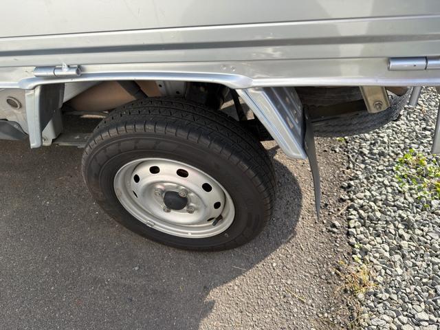 ハイゼットトラック エクストラＶＳ　４ＷＤ　キーレス　スペアキー　ワンオーナー５速ミッションパートタイム４ＷＤ　パワーウインドウ　ＥＴＣ（26枚目）