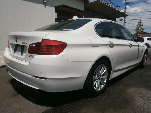 523i ハイラインパッケージ 黒革シート ナビ サンルーフ(6枚目)