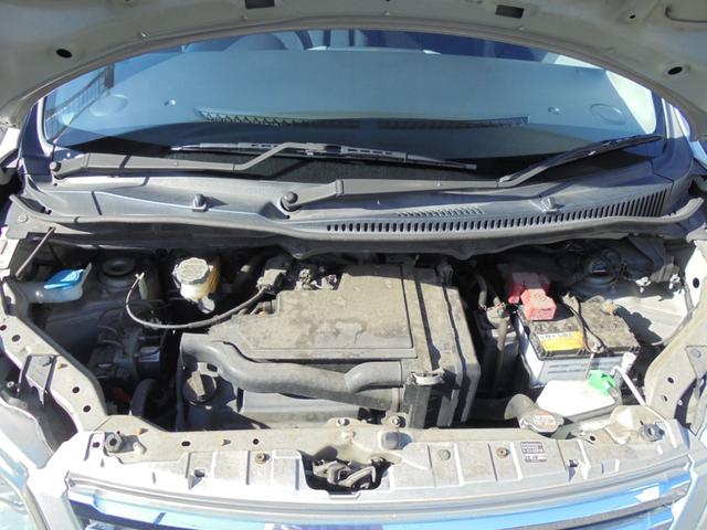 エンジンルームです〜♪