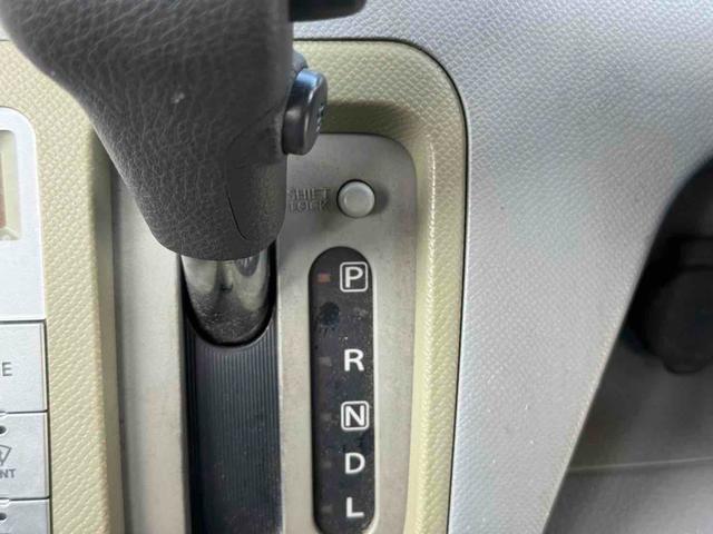 ワゴンＲ ＦＸ－Ｓリミテッド　オートライト　ＨＩＤ　スマートキー　電動格納ミラー　ベンチシート　ＣＶＴ　盗難防止システム　ＡＢＳ　ＣＤ　アルミホイール　衝突安全ボディ　エアコン　パワーステアリング　パワーウィンドウ（39枚目）