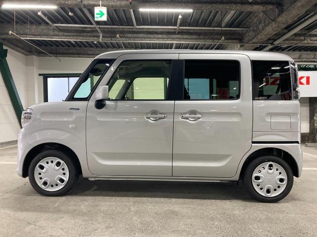 ハイブリッドX 届出済未使用車 両側パワースライドドア 衝突軽減ブレーキ クリアランスソナー レーンキープアシスト アクセル踏み間違い防止装置 オートマチックハイビーム 横滑り防止装置 アイドリングストップ サポカー(9枚目)