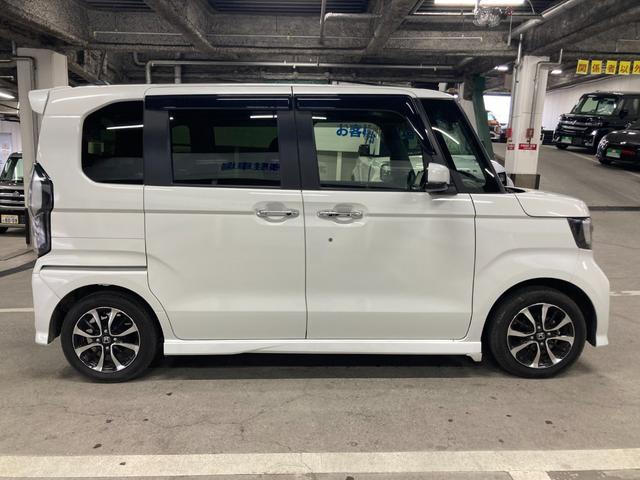 Ｇ・Ｌホンダセンシング　純正ナビ　バックモニター　助手席側電動スライドドア　衝突被害軽減ブレーキ　車線逸脱警報装置　横滑り防止装置　アイドリングストップ　オートエアコン　ＬＥＤ　プッシュスタート　スマートキー　盗難警報装置(10枚目)