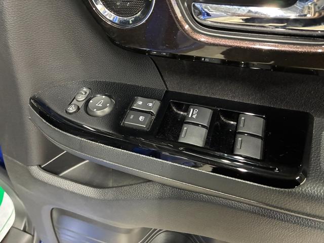N-BOXカスタム G・Lホンダセンシング 純正ナビ バックカメラ ETC 片側電動スライドドア 衝突被害軽減ブレーキ レーンキープアシスト 横滑り防止装置 プッシュスタート LEDヘッドライト オートエアコン シートヒーター(20枚目)
