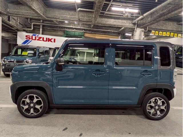 当店では、オールメーカー・オールカラーの新車・届出済み未使用車を取り揃えております。