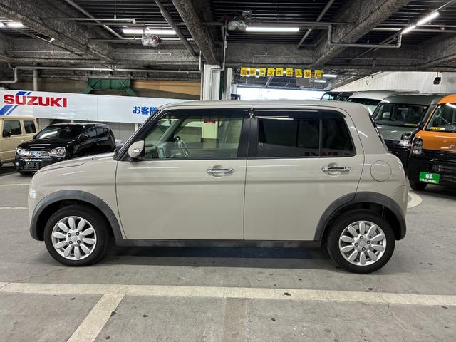 アルトラパン Ｘ　社外ナビ　バックカメラ　ＥＴＣ　衝突被害軽減ブレーキ　横滑り防止装置　アイドリングストップ　プッシュスタート　スマートキー　ＨＩＤヘッドライト　オートエアコン　シートヒーター　電動格納ドアミラー（13枚目）