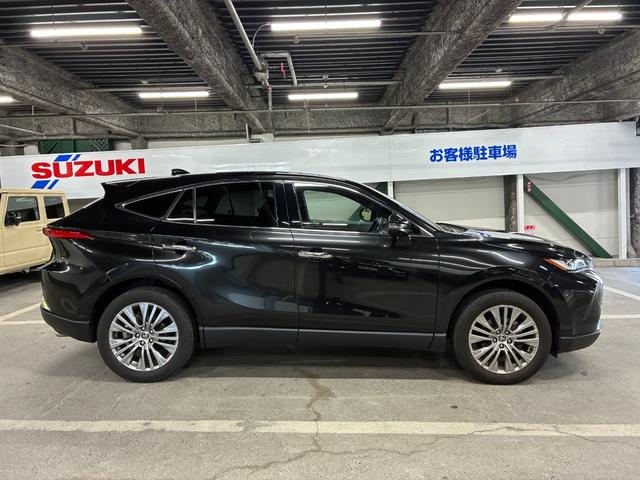 ハリアー Z レザーパッケージ 純正ナビ パノラミックビューモニター ETC デジタルインナーミラー 衝突被害軽減ブレーキ 電子パーキング LEDヘッドライト シートエアコン シートヒーター ステアリングヒーター JBLサウンド(12枚目)