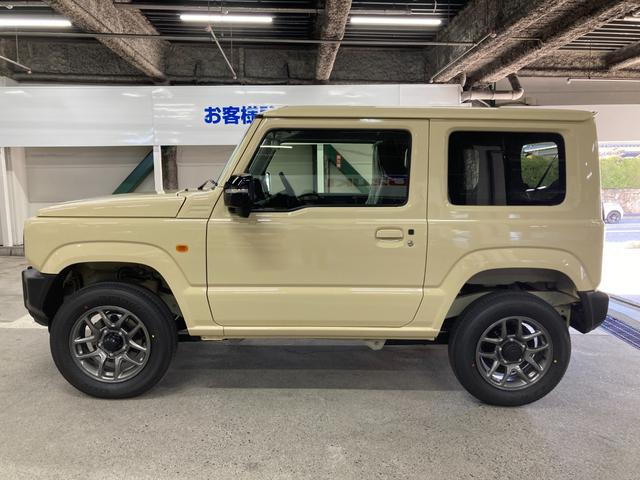 ジムニー ＸＣ　届出済未使用車　衝突被害軽減ブレーキ　レーンキープアシスト　横滑り防止装置　パーキングセンサー　ヒルディセントコントロール　プッシュスタート　ＬＥＤヘッドライト　オートエアコン　シートヒーター（13枚目）