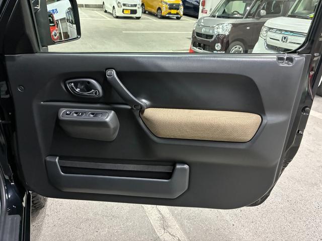 ジムニー ランドベンチャー　５ＭＴ車　ＥＴＣ　トーヨータイヤオープンカントリー　純正アルミホイール　電動格納ドアミラー（20枚目）