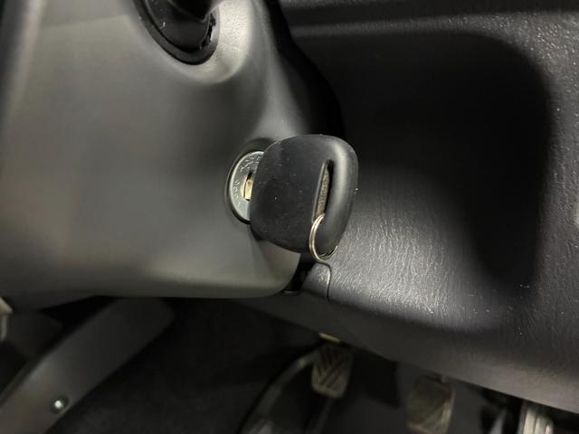 ジムニー ランドベンチャー　５ＭＴ車　ＥＴＣ　トーヨータイヤオープンカントリー　純正アルミホイール　電動格納ドアミラー（23枚目）