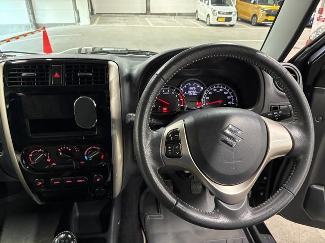 ジムニー ランドベンチャー　５ＭＴ車　ＥＴＣ　トーヨータイヤオープンカントリー　純正アルミホイール　電動格納ドアミラー（24枚目）