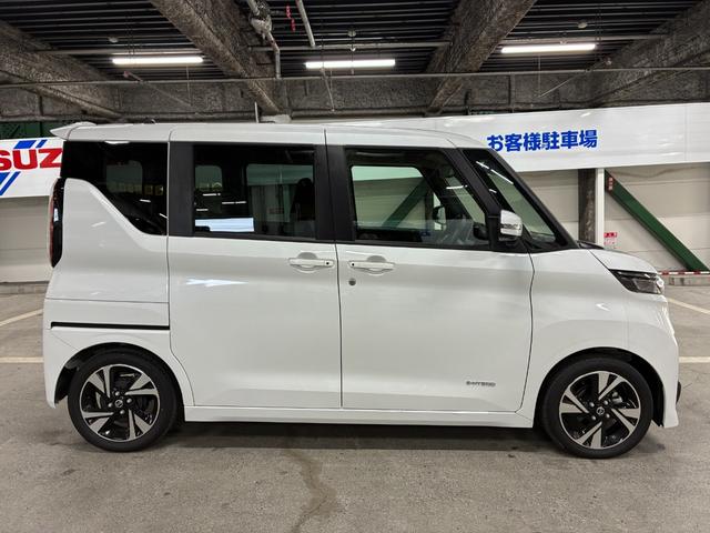 ルークス ハイウェイスター　Ｘ　プロパイロットエディション　アラウンドビューモニター両側電動スライドドア　ハンズフリーオートスライドドア　衝突被害軽減ブレーキ　レーンキープアシスト　横滑り防止装置　プッシュスタート　ＬＥＤヘッドライト　オートエアコン（12枚目）