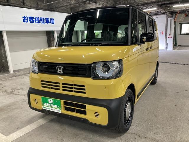 当店では、オールメーカー・オールカラーの新車・届出済み未使用車を取り揃えております。