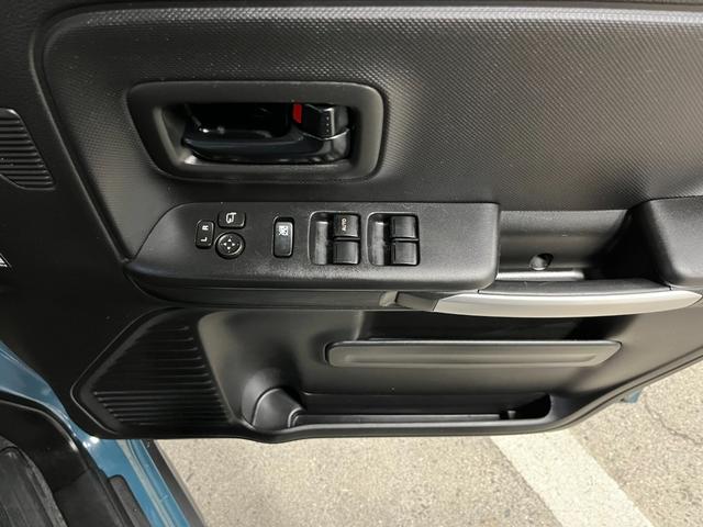 スペーシアギア ハイブリッドＸＺ　社外ナビ　両側電動スライドドア　衝突被害軽減ブレーキ　パーキングセンサー　レーンキープアシスト　横滑り防止装置　プッシュスタート　ＬＥＤヘッドライト　オートエアコン　シートヒーター（20枚目）