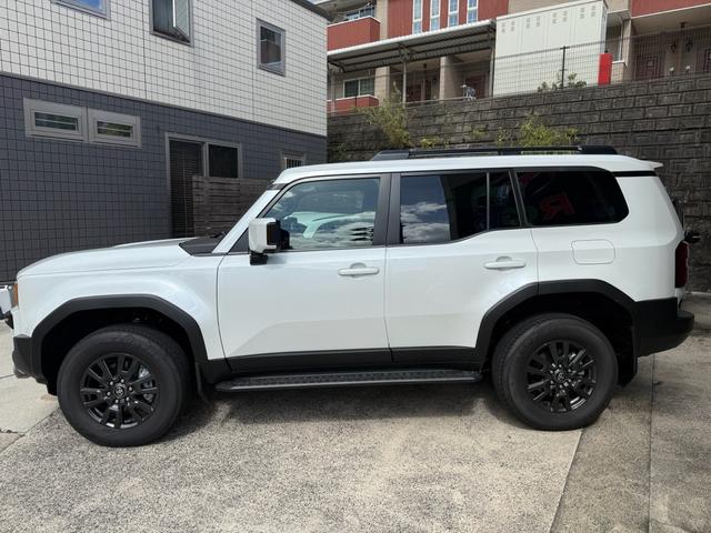 ランドクルーザー250 VX シグネチャーイルミ 丸目LEDヘッドライト トヨタチームメイトアドバンストドライブ ムーンルーフ デジタルインナーミラー パノラミックビューモニター(4枚目)