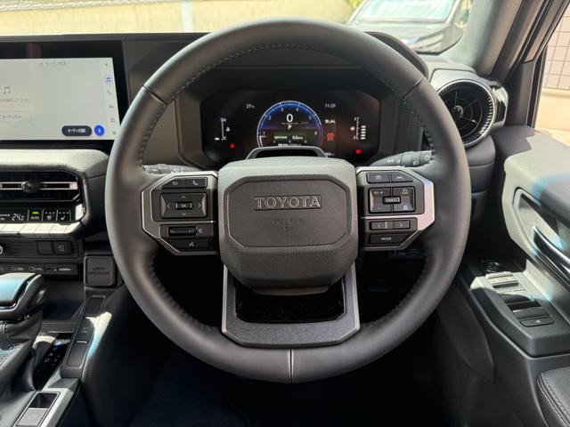 ランドクルーザー250 VX シグネチャーイルミ 丸目LEDヘッドライト トヨタチームメイトアドバンストドライブ ムーンルーフ デジタルインナーミラー パノラミックビューモニター(21枚目)