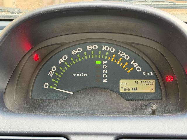 ツイン ガソリンB キーレスエントリー AT ABS カセット 衝突安全ボディ エアコン パワーステアリング パワーウィンドウ(24枚目)