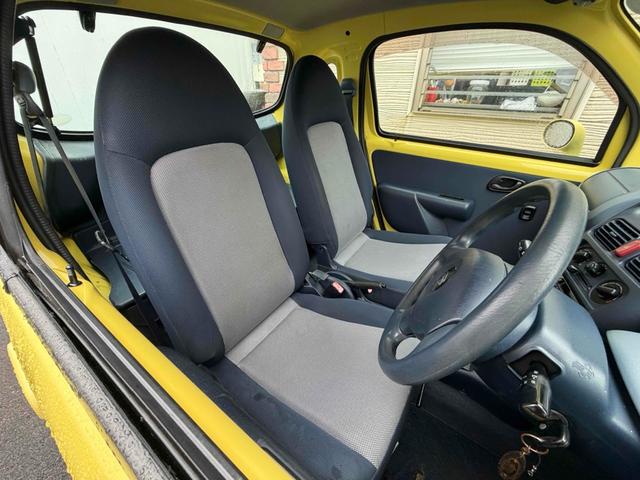 ツイン ガソリンB キーレスエントリー AT ABS カセット 衝突安全ボディ エアコン パワーステアリング パワーウィンドウ(25枚目)