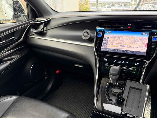 ハリアー プレミアム ドライブレコーダー バックカメラ オートクルーズコントロール レーンアシスト パワーシート 衝突被害軽減システム サンルーフ ナビ TV オートマチックハイビーム オートライト LEDヘッドランプ(22枚目)