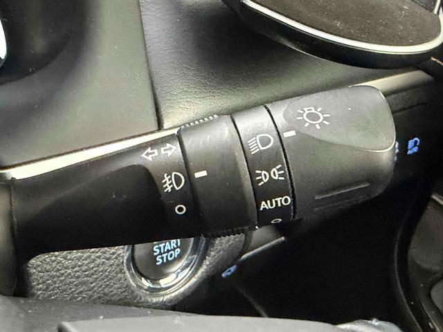 ハリアー プレミアム ドライブレコーダー バックカメラ オートクルーズコントロール レーンアシスト パワーシート 衝突被害軽減システム サンルーフ ナビ TV オートマチックハイビーム オートライト LEDヘッドランプ(27枚目)