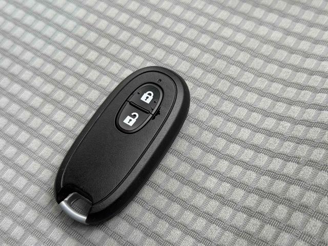 キャロル GX ETC ナビ TV 衝突被害軽減システム スマートキー アイドリングストップ 電動格納ミラー シートヒーター CVT 盗難防止システム ABS ESC CD DVD再生 USB Bluetooth(12枚目)